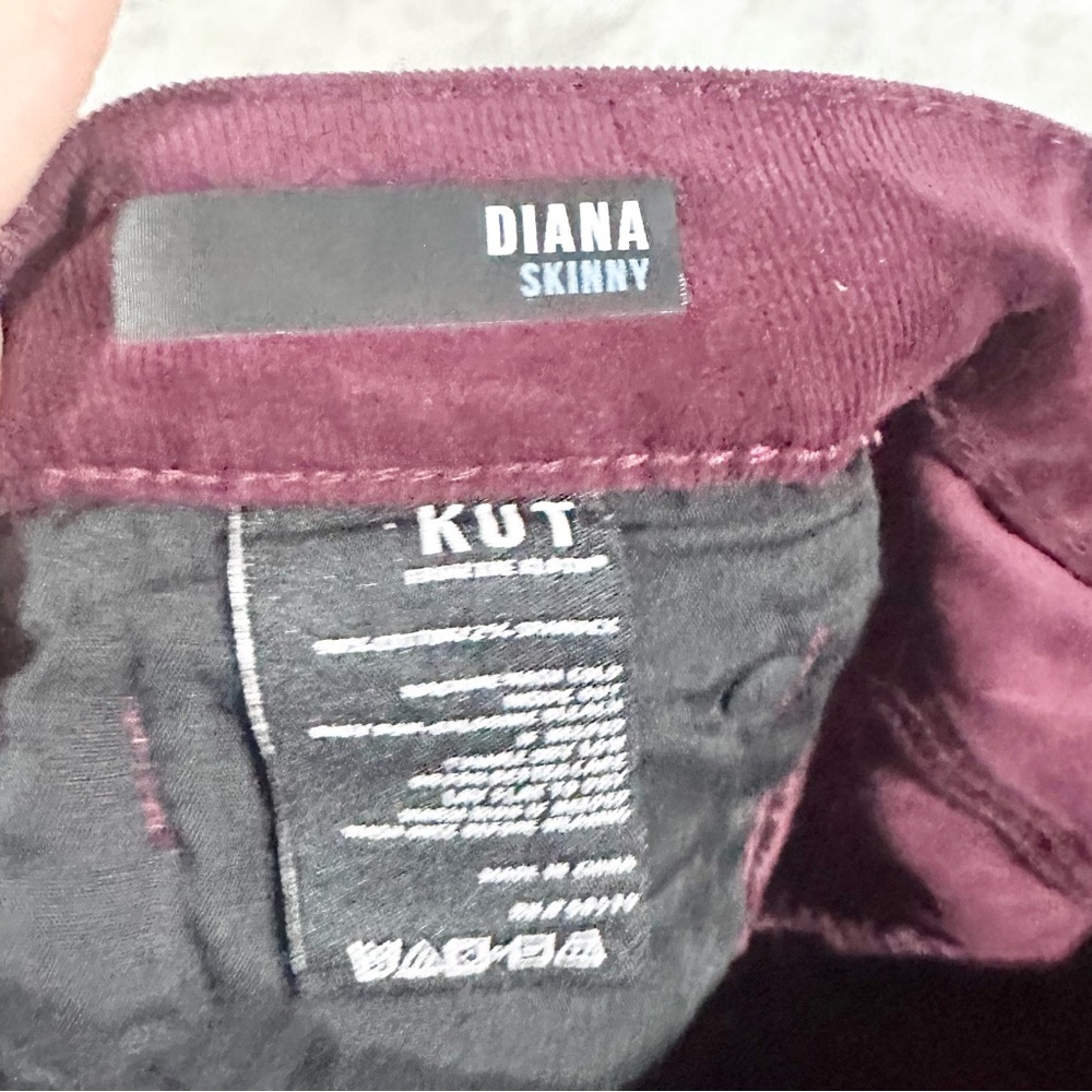 Kut from the Kloth Diana Corduroy Skinny Pants in Plum - 2 - Picture 6 of 7